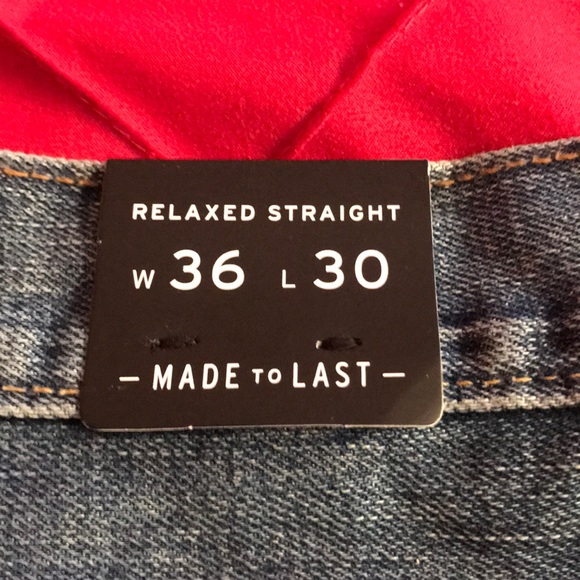 New with tags American Eagle Jeans - Picture 3 of 5